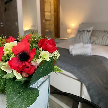 Le Larie Bed & Breakfast *