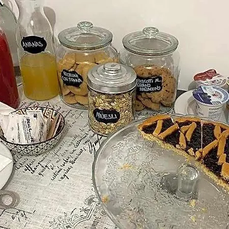 Le Larie Oda ve Kahvaltı Collepardo
