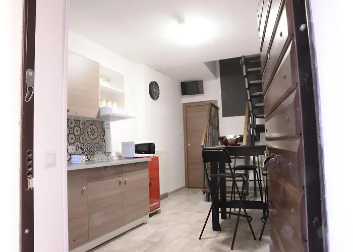 Le Larie 住宿加早餐酒店 3*